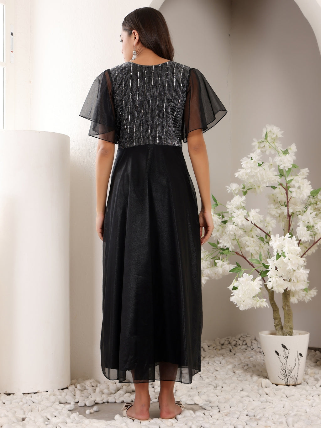 Frolic Rolic Black Sweetheart Neck Short Sleeves Embellished Net Maxi Dress