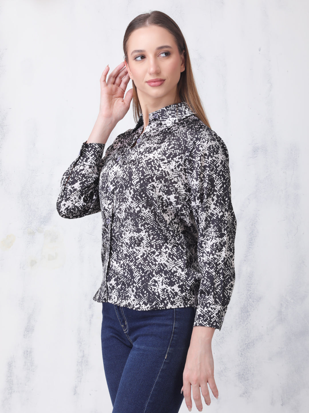 Frolic Rolic Black & White Abstract Print Satin Casual WomensShirt